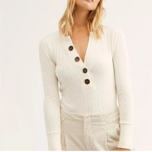 We The Free Oliver Henley Size Small